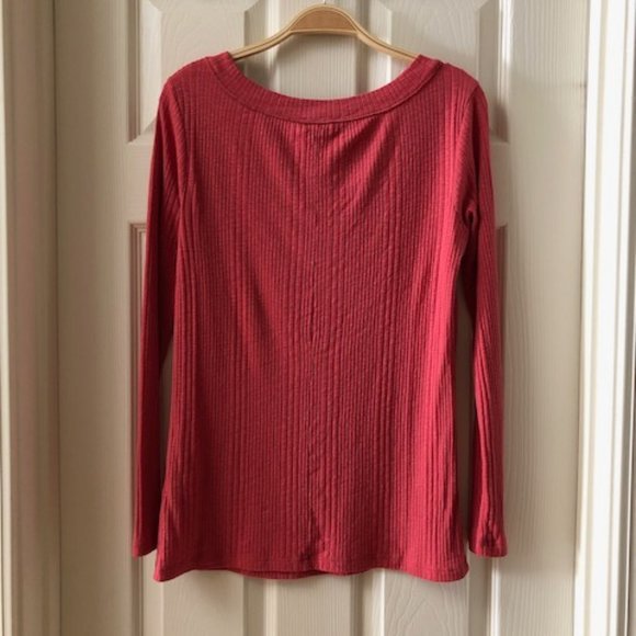 FREE with any item - Nordstrom Caslon Long Sleeve Rib Tee in Red Holly - Picture 3 of 3